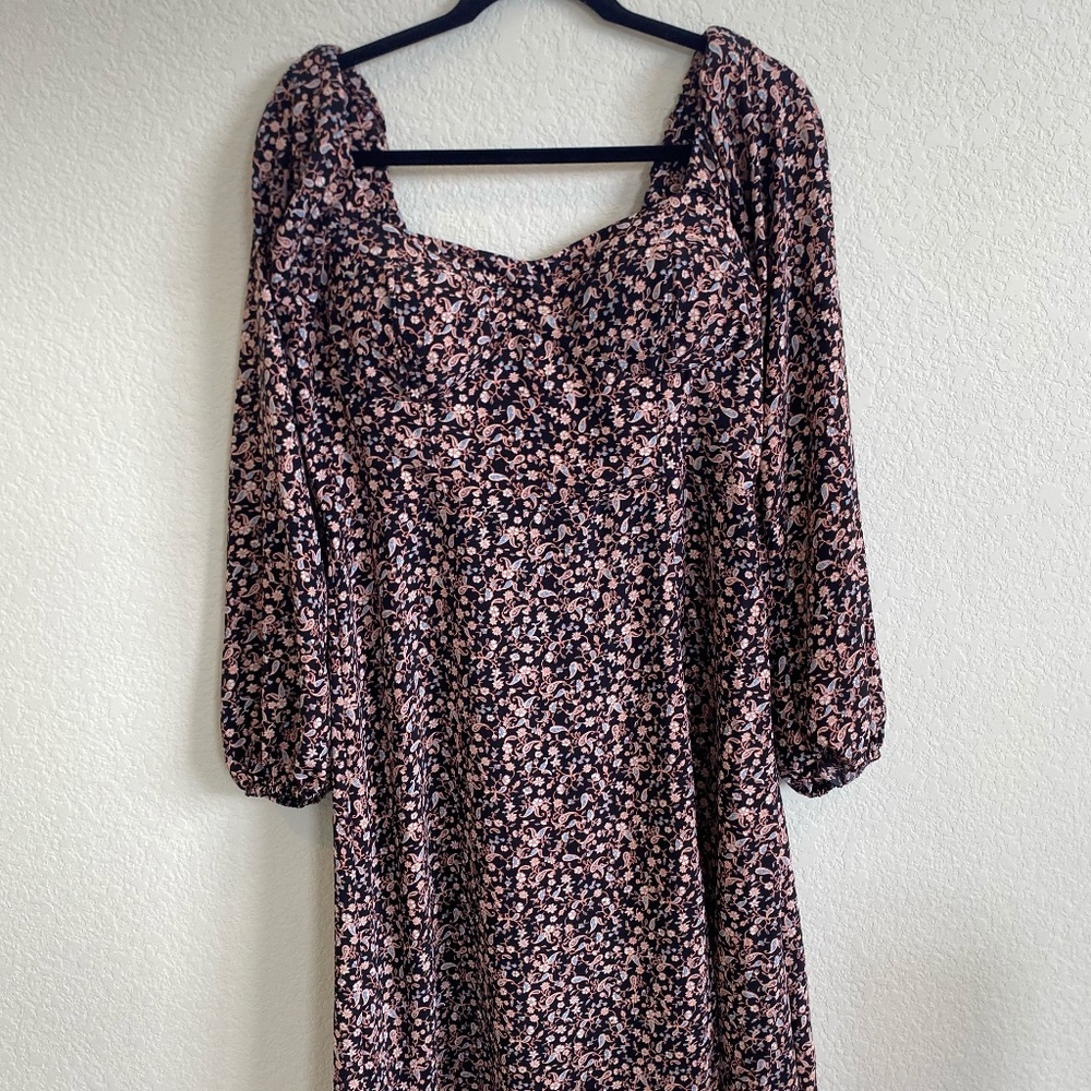 Sweetheart Neck Long Sleeve Floral Midi Dress size L